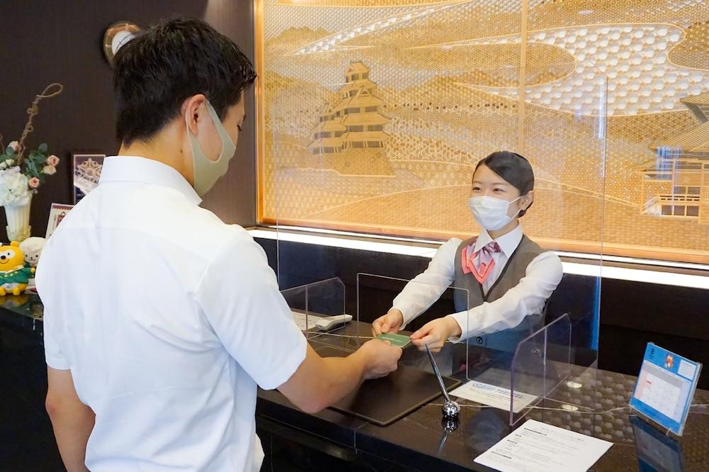 托姆旅馆酒店 登米市 外观 照片
